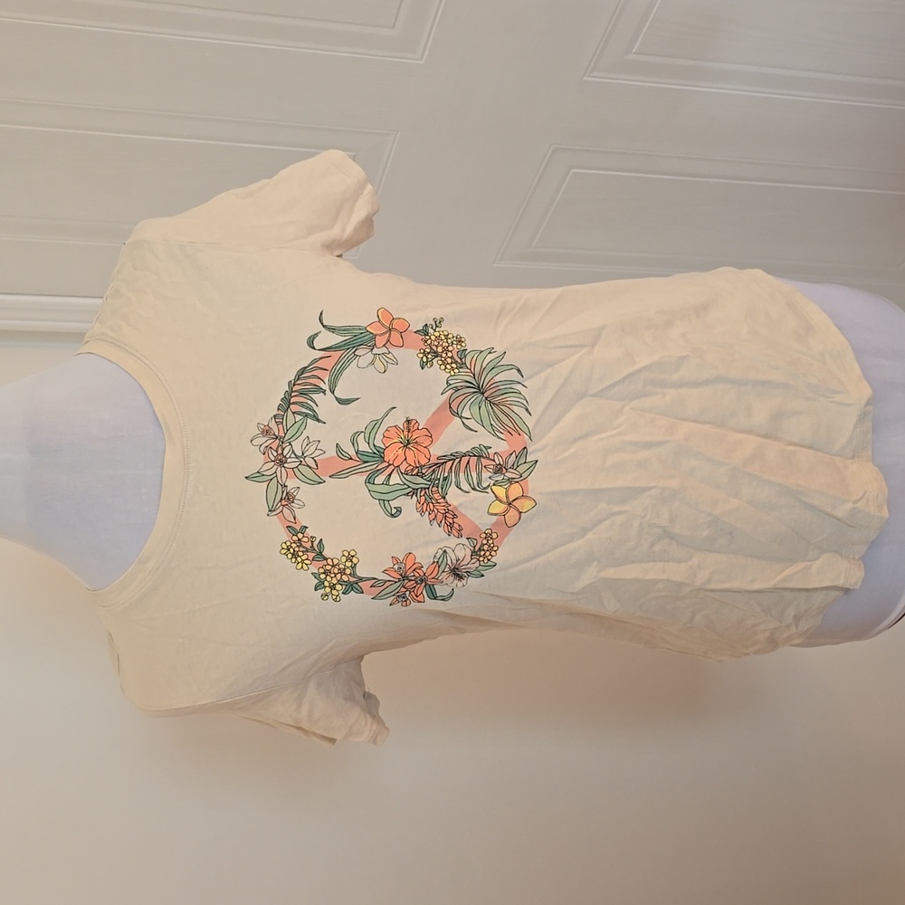 Old Navy Floral Peace Womens Tshirt Size Medium